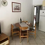 With Parking Space - 5870 Appartement