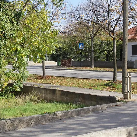 Apartman With Parking Space - 5870 *