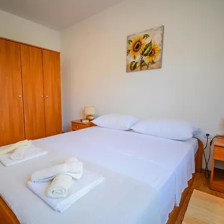 Apartament With Parking Space - 5870 Zadar