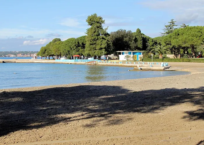 With Parking Space - 5870 דירה